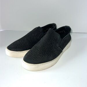 Vionic Women's Perforated Slip-on Sneaker, Black, Sz 6